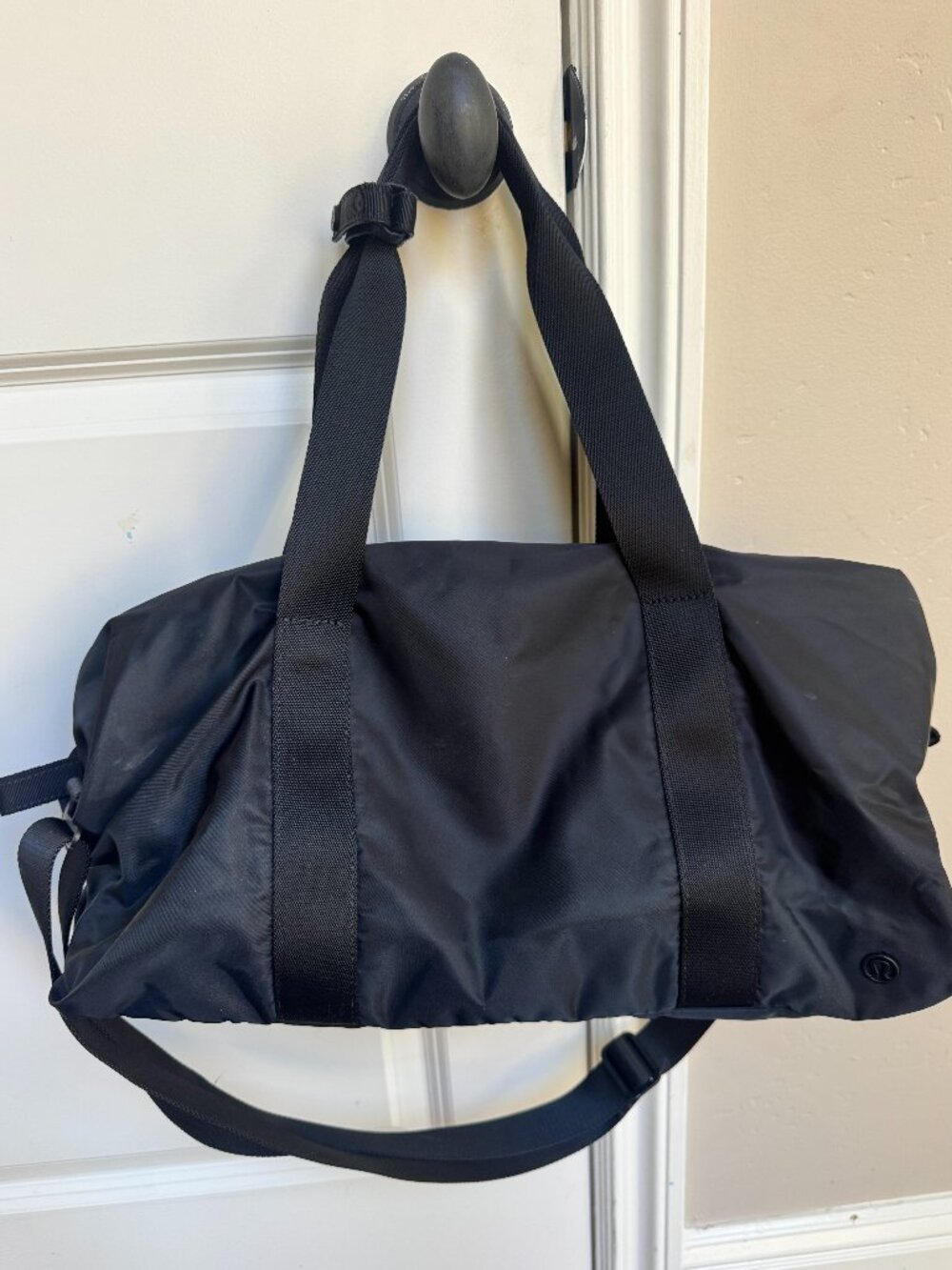 Pre-owned Lululemon Gym Duffle Bag Black